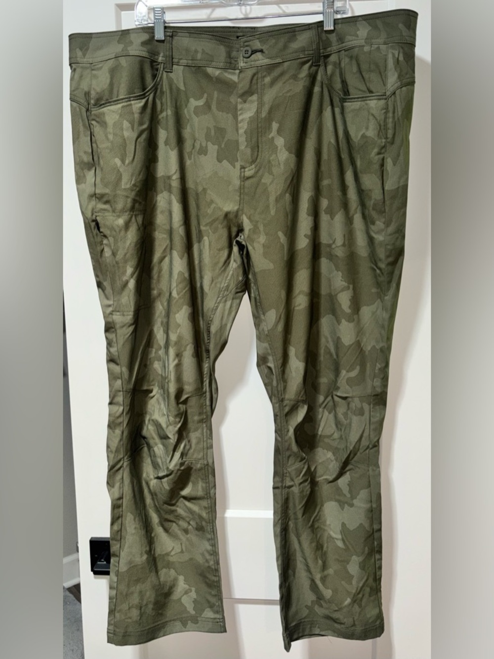 NWT prAna Sage Camo Halle Straight Pant Plus II Size 22W Active Outdoors Casual - Picture 4 of 12